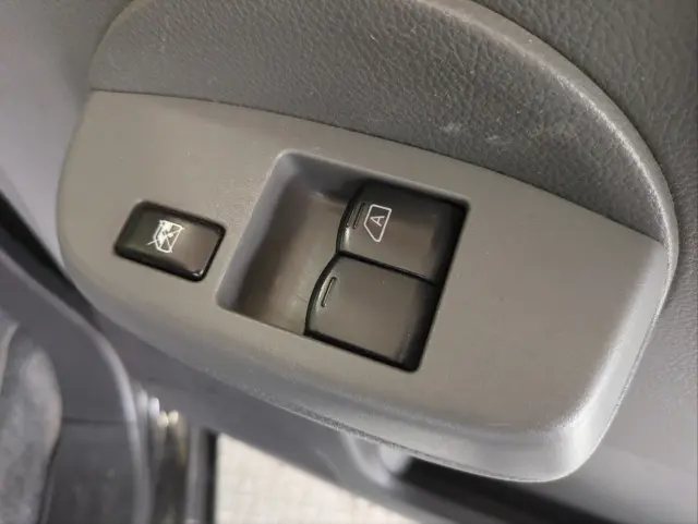 日産 バネットバン DBF-VM20(2WD)の写真23