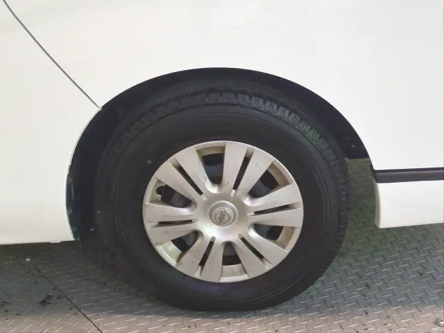 日産 キャラバン CBF-VR2E26(2WD)の写真35