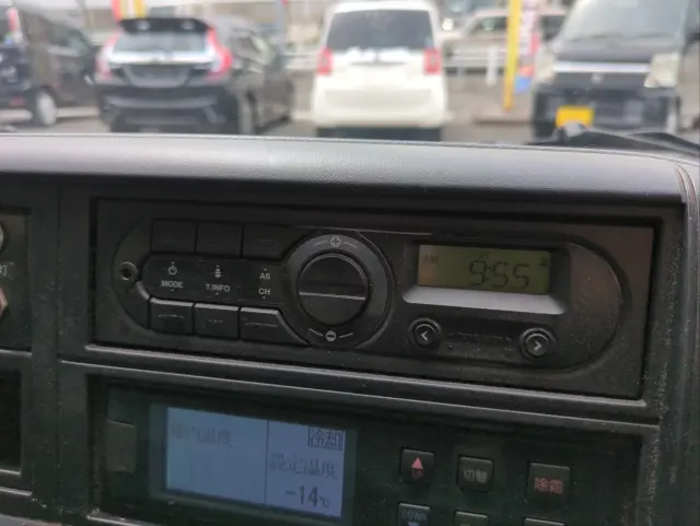 三菱 キャンター TPG-FBA00の写真8