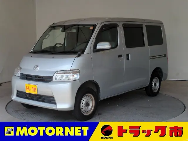 トヨタ タウンエースバン 5BF-S403M(2WD)の写真1