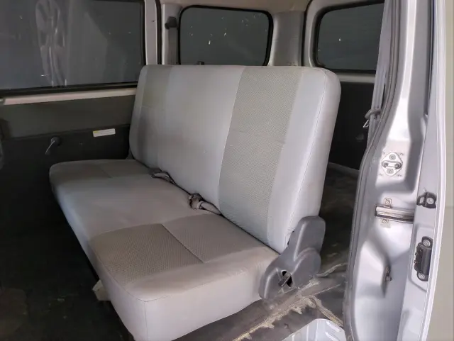トヨタ タウンエースバン 5BF-S403M(2WD)の写真4