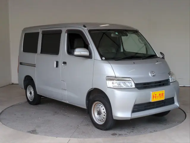 トヨタ タウンエースバン 5BF-S403M(2WD)の写真14