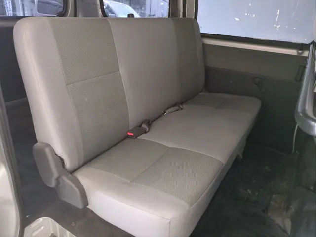 トヨタ タウンエースバン 5BF-S403M(2WD)の写真20