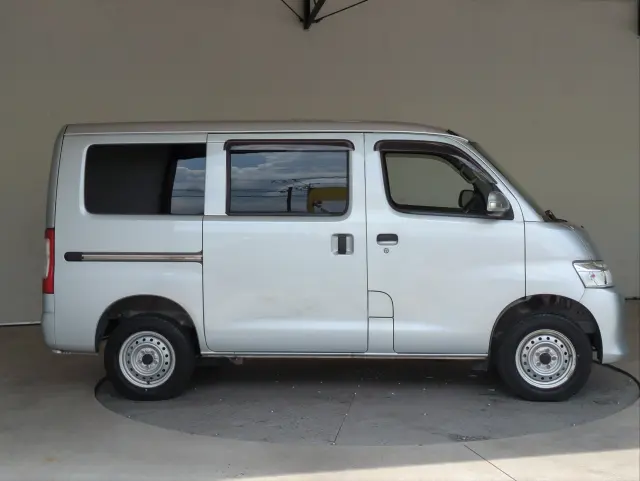 トヨタ タウンエースバン 5BF-S403M(2WD)の写真31