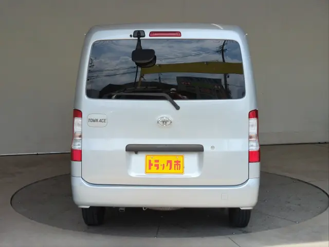 トヨタ タウンエースバン 5BF-S403M(2WD)の写真33