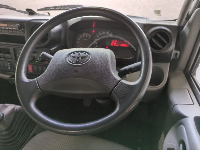 トヨタ ダイナ ABG-TRC600(2WD)の写真7