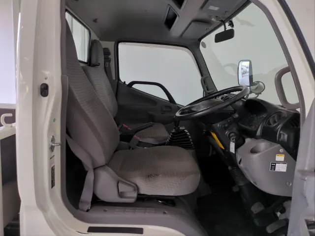 トヨタ ダイナ ABG-TRC600(2WD)の写真17