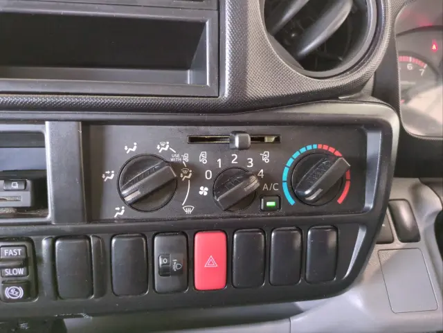 トヨタ ダイナ ABG-TRC600(2WD)の写真20