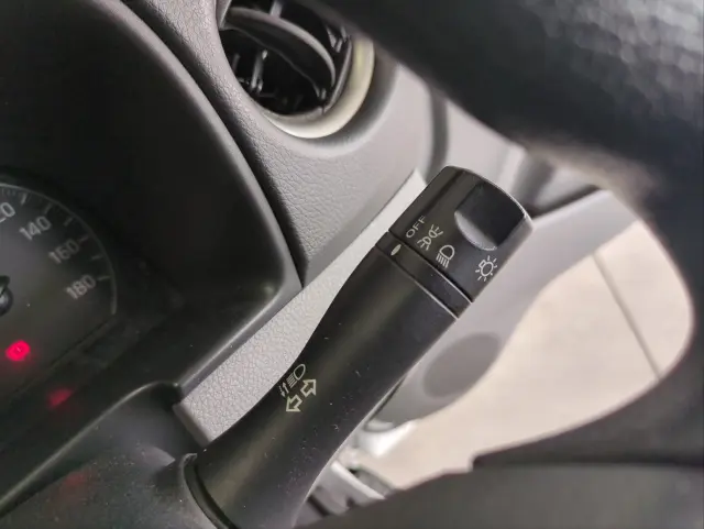 日産 キャラバン LDF-VW2E26(2WD)の写真24