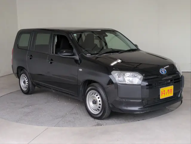 トヨタ プロボックスバン 6AE-NHP160V(2WD)の写真14