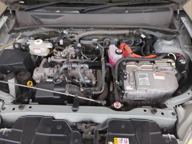 トヨタ プロボックスバン 6AE-NHP160V(2WD)の写真44