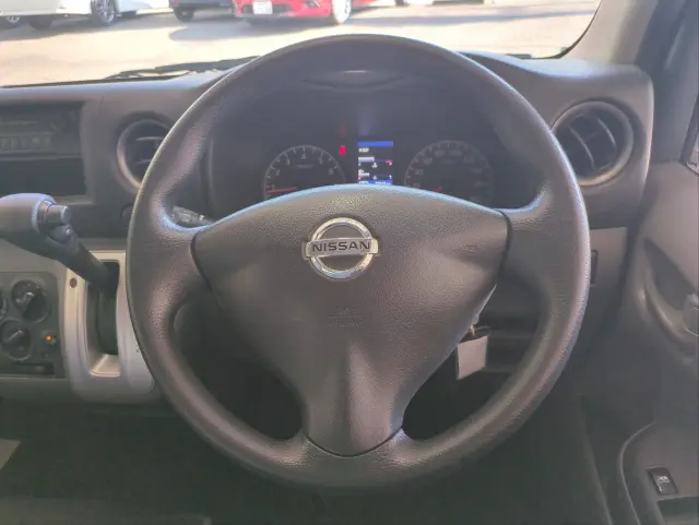 日産 キャラバン CBF-VR2E26(2WD)の写真7