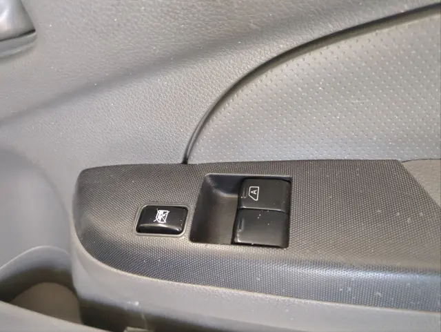日産 キャラバン CBF-VR2E26(2WD)の写真24