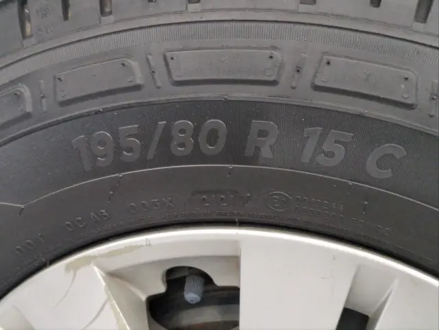 日産 キャラバン CBF-VR2E26(2WD)の写真37