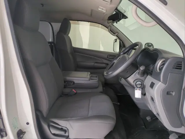 日産 キャラバン ＣＢＦ-ＶＲ2Ｅ26(2WD)の写真19