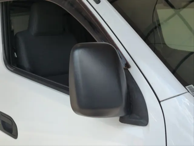 日産 キャラバン ＣＢＦ-ＶＲ2Ｅ26(2WD)の写真40