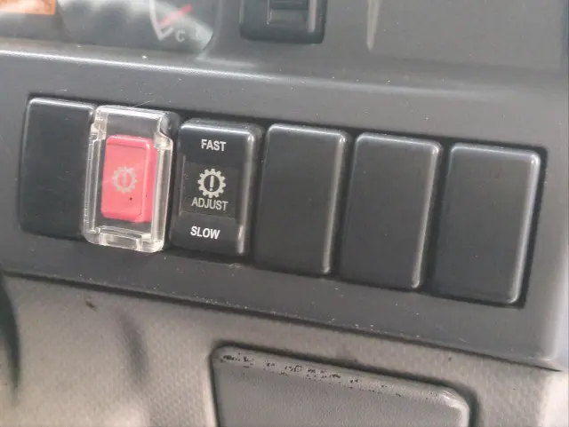 いすゞ エルフ TKG-NHS85AN(4WD)の写真9