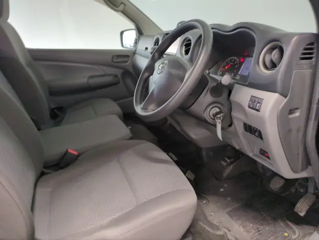 日産 キャラバン CBF-CS4E26(2WD)の写真18