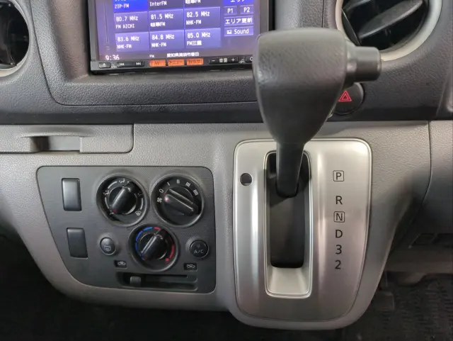 日産 キャラバン CBF-CS4E26(2WD)の写真23