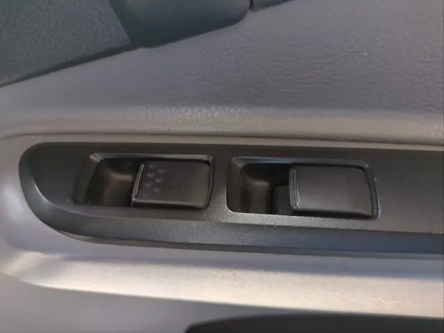 三菱 キャンター TPG-FBA00(2WD)の写真23