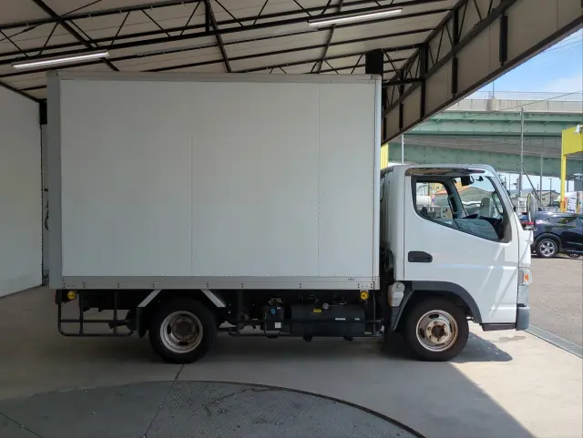 三菱 キャンター TPG-FBA00(2WD)の写真27