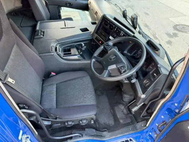 三菱 スーパーグレート 2PG-FV70HZ(6x4)の写真21