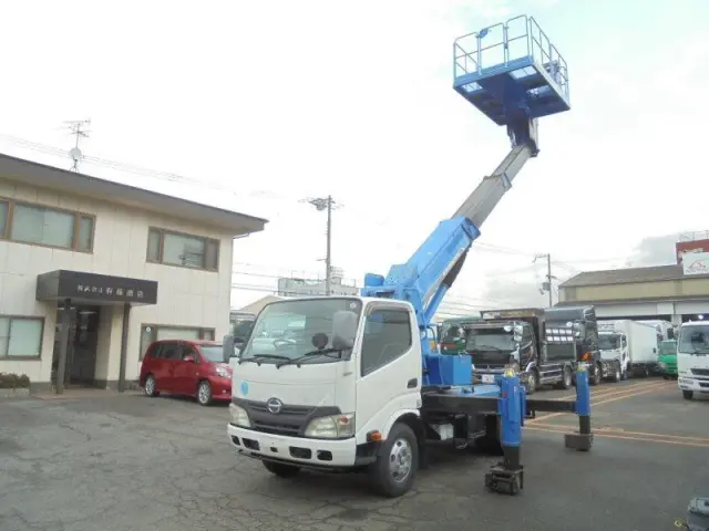 日野 デュトロ TKG-XZU640Fの写真5