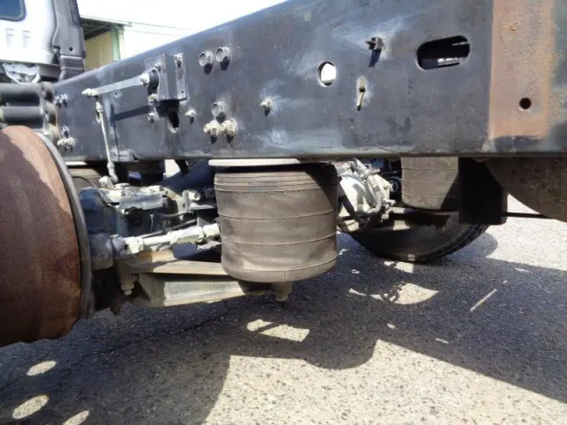 いすゞ フォワード LPG-FTR90T2改(2WD)の写真6