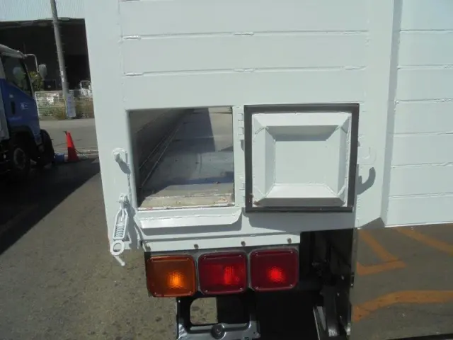 三菱 スーパーグレート QKG-FY50VY(6x4)の写真5