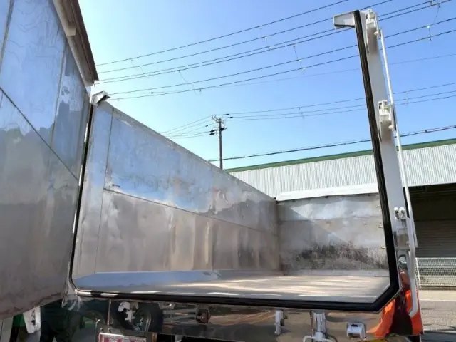 いすゞ フォワード 2KG-FVZ60U2(6x4)の写真13