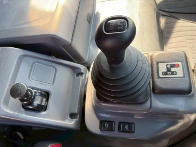 いすゞ フォワード 2KG-FVZ60U2(6x4)の写真28