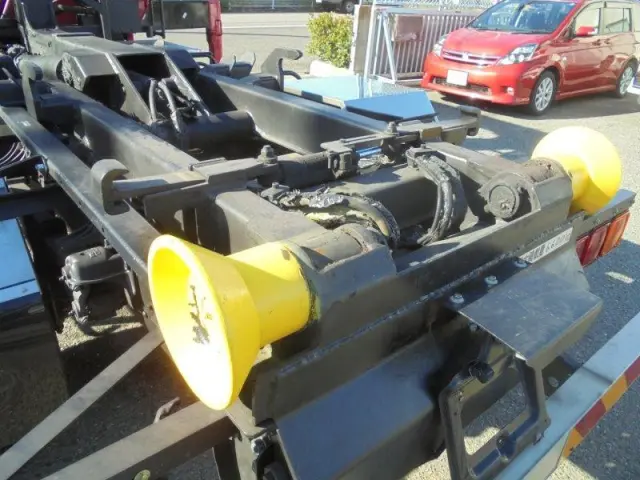 三菱 ファイター LKG-FK62FZ(2WD)の写真9