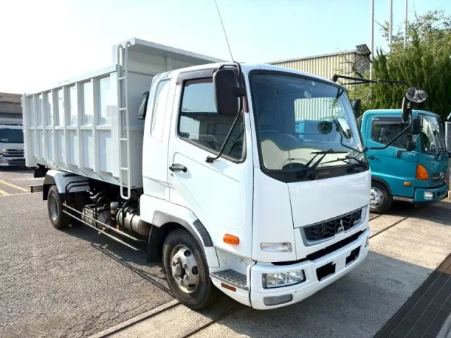 三菱 ファイター 2KG-FK61Fの写真3