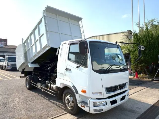 三菱 ファイター 2KG-FK61Fの写真6