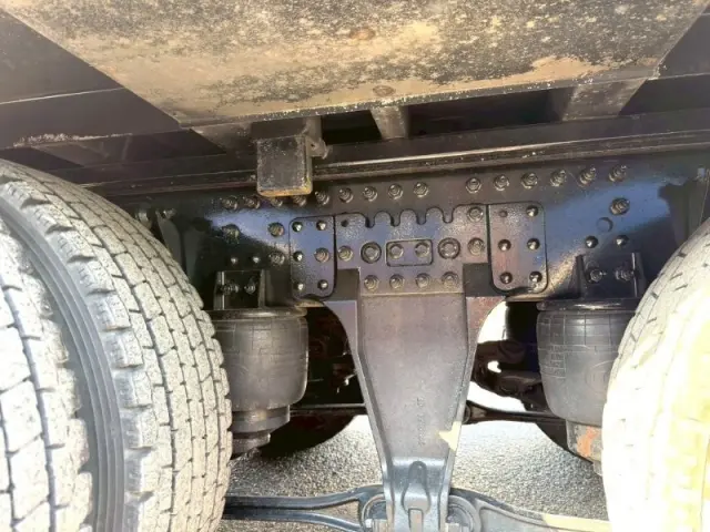 ＵＤ クオン 2PG-CG5CE(8x4)の写真8