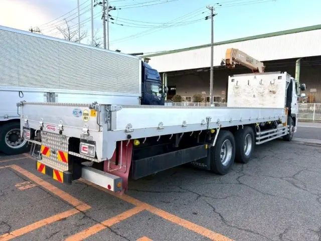 日野 プロフィア 2DG-FR1AHG(6x2)の写真3