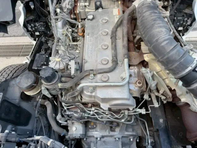 日野 プロフィア 2DG-FR1AHG(6x2)の写真27