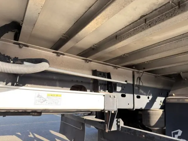 いすゞ フォワード 2PG-FSR90T2の写真16