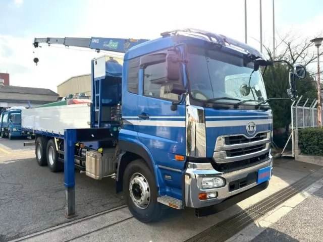 ＵＤ クオン QPG-CW5YL(6x4)の写真6