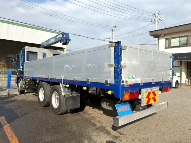 ＵＤ クオン QPG-CW5YL(6x4)の写真8