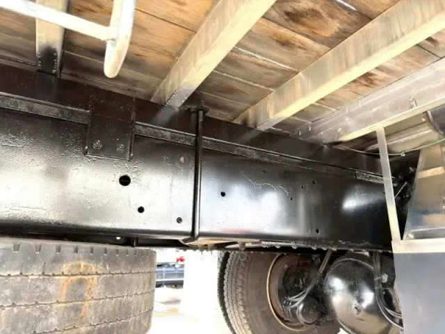 ＵＤ クオン QPG-CW5YL(6x4)の写真14