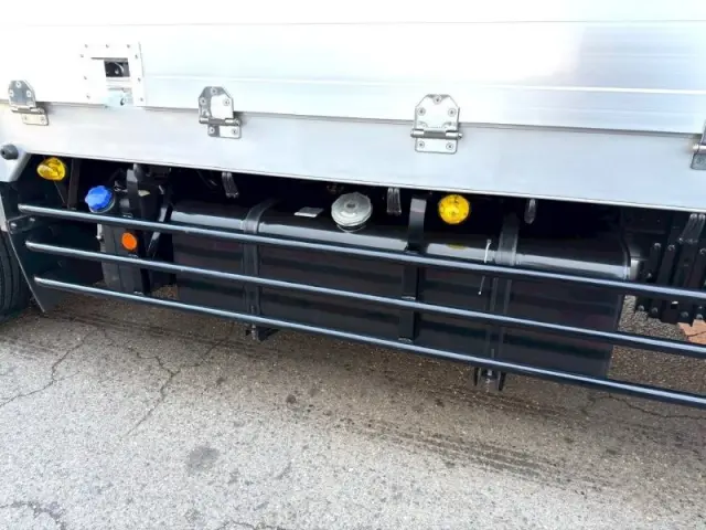 日野 プロフィア 2DG-FW1AHC(8x4)の写真18