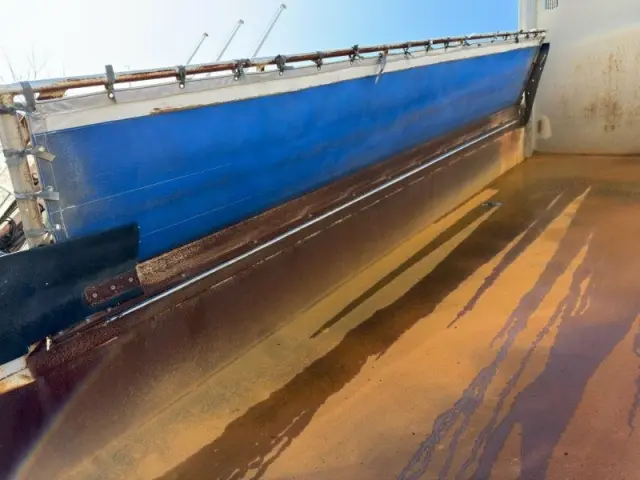 いすゞ ギガ 2PG-CXZ77CT(6x4)の写真11