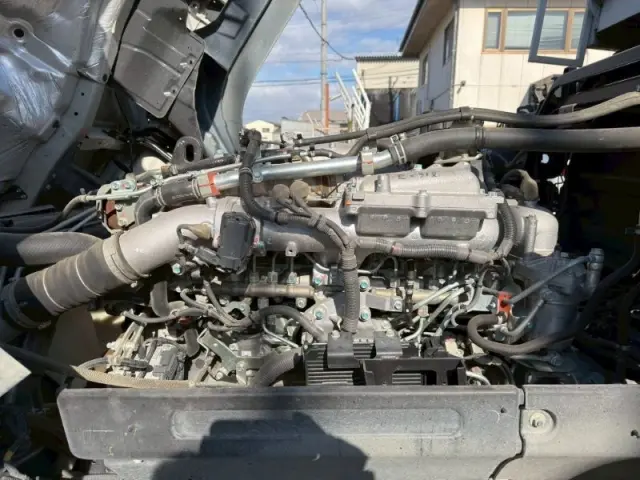 いすゞ ギガ 2PG-CXZ77CT(6x4)の写真22