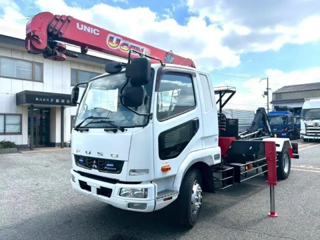 三菱 ファイター QKG-FK62FZ(2WD)の写真5
