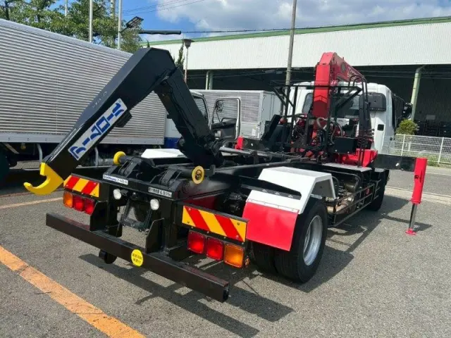 三菱 ファイター QKG-FK62FZ(2WD)の写真7