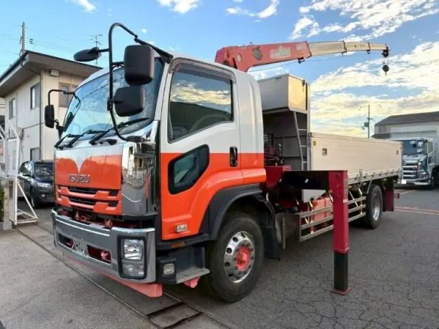 いすゞ フォワード QPG-FVR34U2の写真5