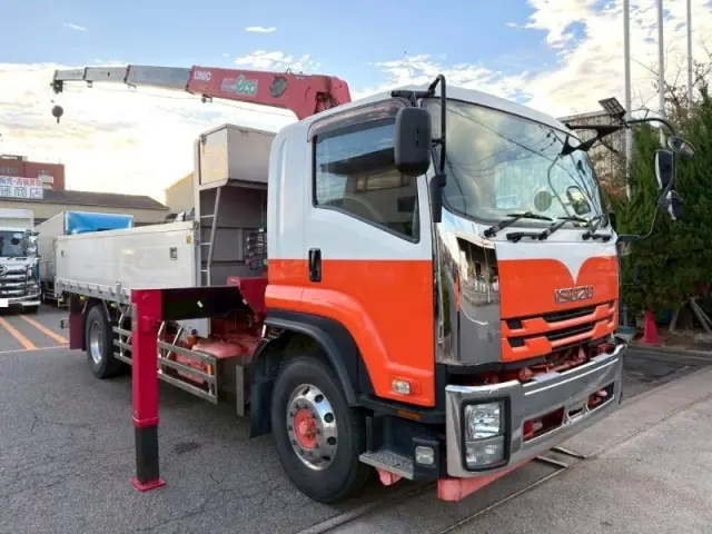 いすゞ フォワード QPG-FVR34U2の写真6