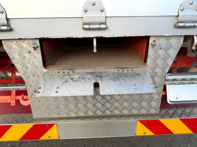 いすゞ フォワード QPG-FVR34U2の写真17