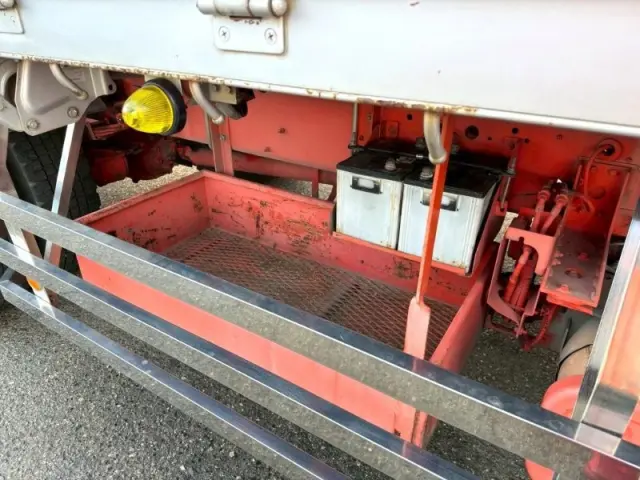 いすゞ フォワード QPG-FVR34U2の写真18